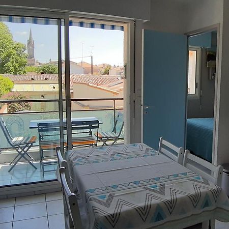 Appartement 2 min à pied de la mer et du centre ville Saint-Georges-de-Didonne Exterior foto