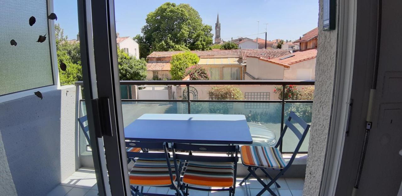 Appartement 2 min à pied de la mer et du centre ville Saint-Georges-de-Didonne Exterior foto
